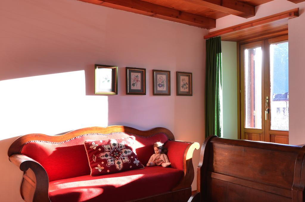 Bed And Breakfast Da Kaethy Agriturismo Grono Стая снимка